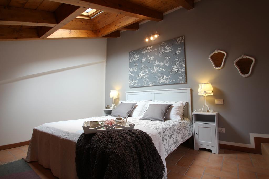 Snug Nest Apartment Como Exterior photo